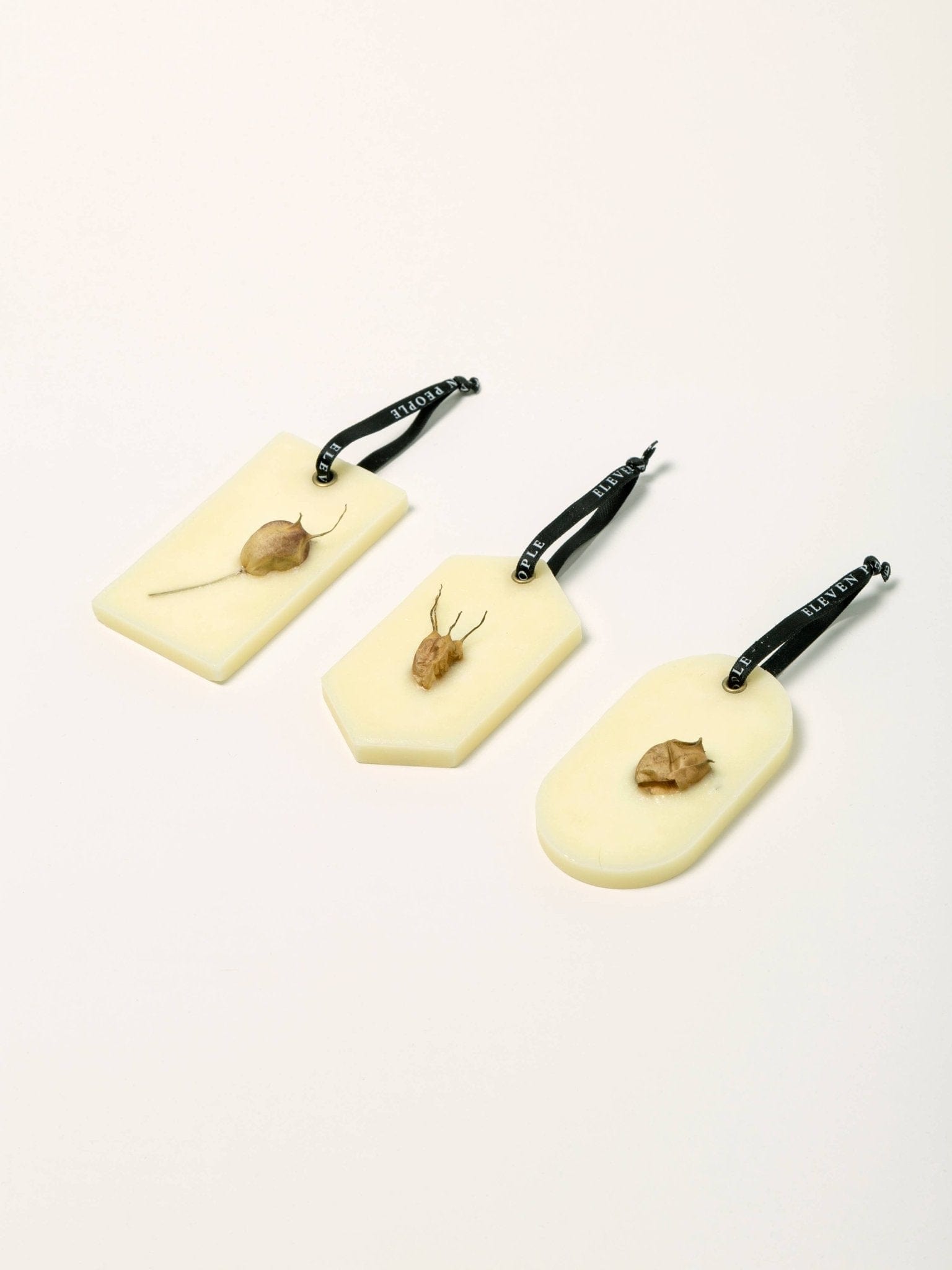 06 Bergamot, Neroli en Amber Kast Wax Bar Luchtverfrisser - Rosetta's