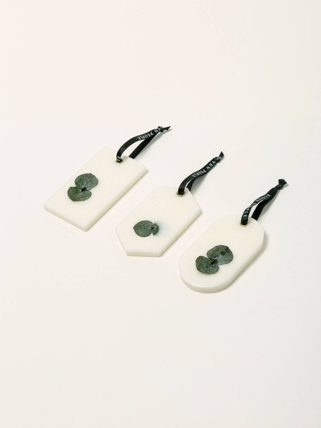 08 Zeetzout, Jasmijn en Cederhout Kast Wax Bar Luchtverfrisser - Rosetta's