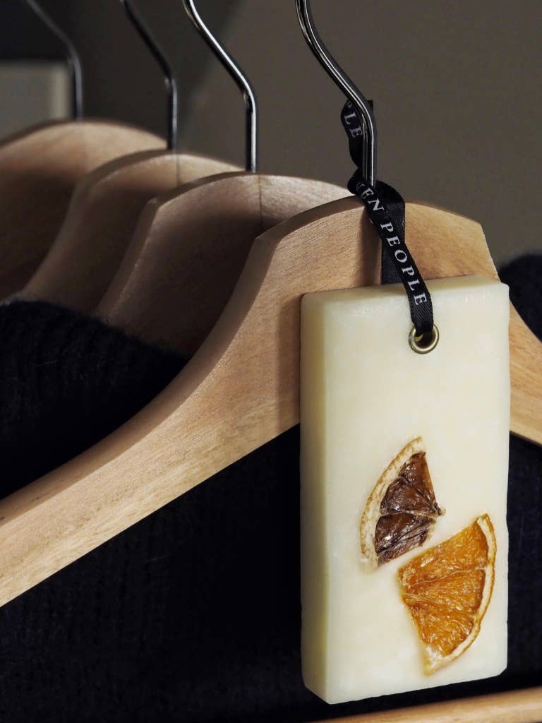 10 Bergamot, Mandarine and Basil Closet Wax Bar Freshener